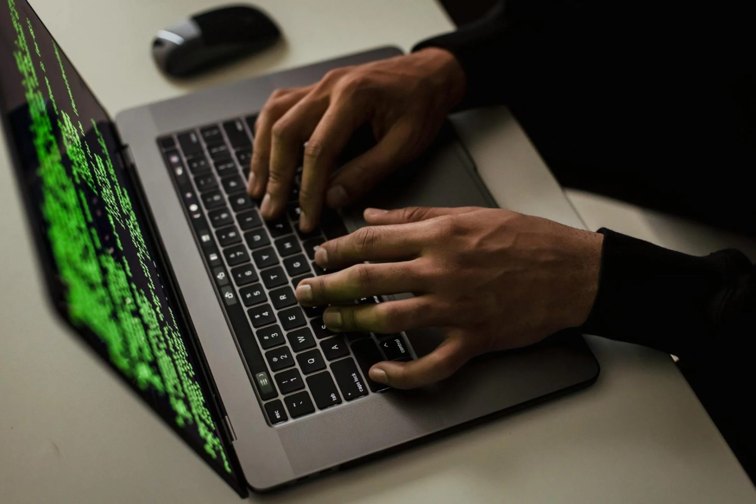 Exploit 18 Hackers Exploit 18-Year-Old Loophole in Major Browsers